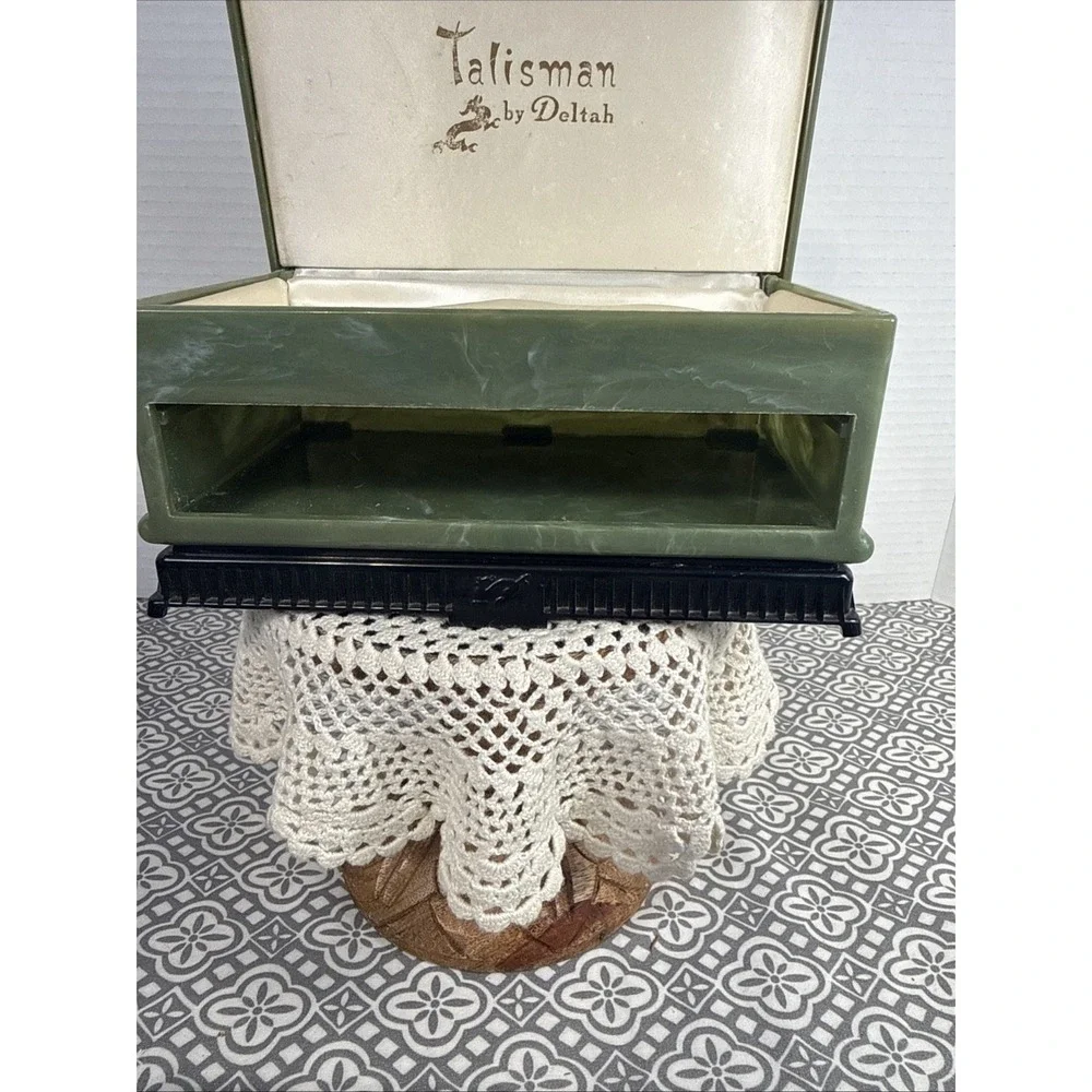 Antique Talisman By Deltah Jade Celluloid Jewelry Trinket Box ~ 7.25